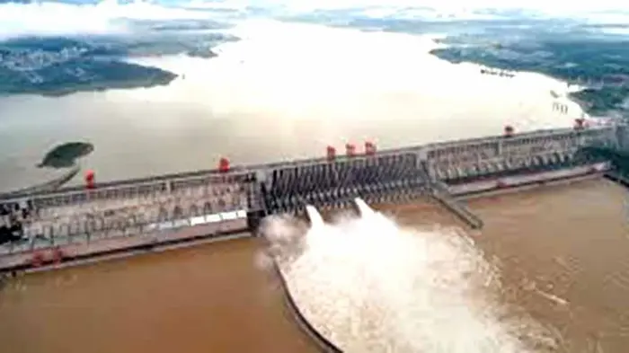 China begins construction of 1