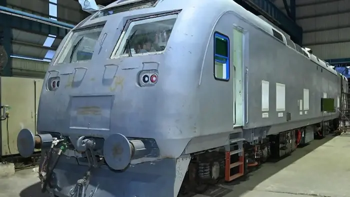 Indias First Hydrogen Powered Train Coach Successfully Tested